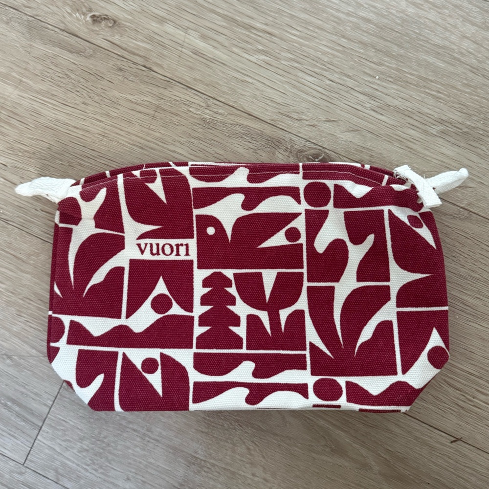 Vuori | Holiday Pouch